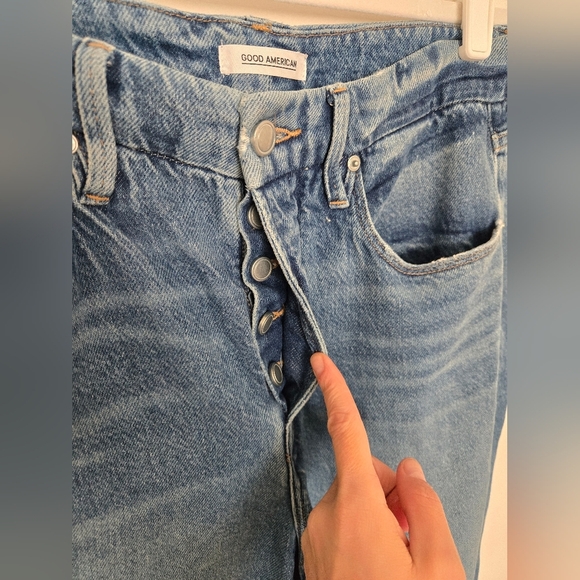 Good American Good Boy Button Fly Frayed Hem Blue Jeans | sizr - Picture 3 of 8